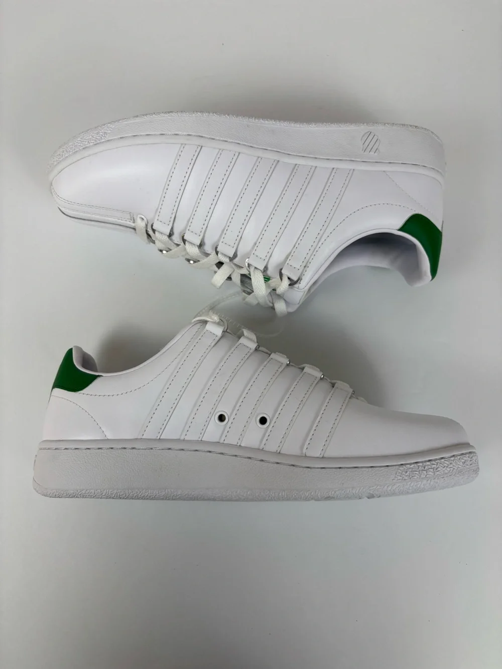 K-Swiss Classic VN Leather Sneakers Low Profile Iconic White Green Mens Size 9.5